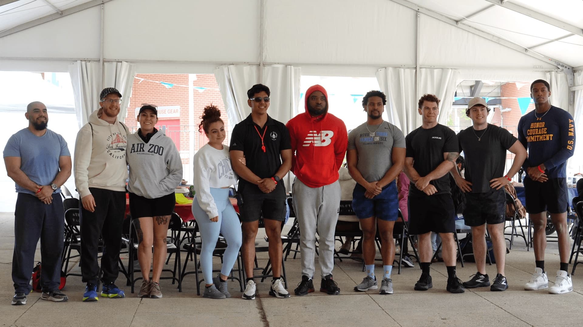 Military families connecting at Esprit de Corps Foundation family recreation event in Chicago